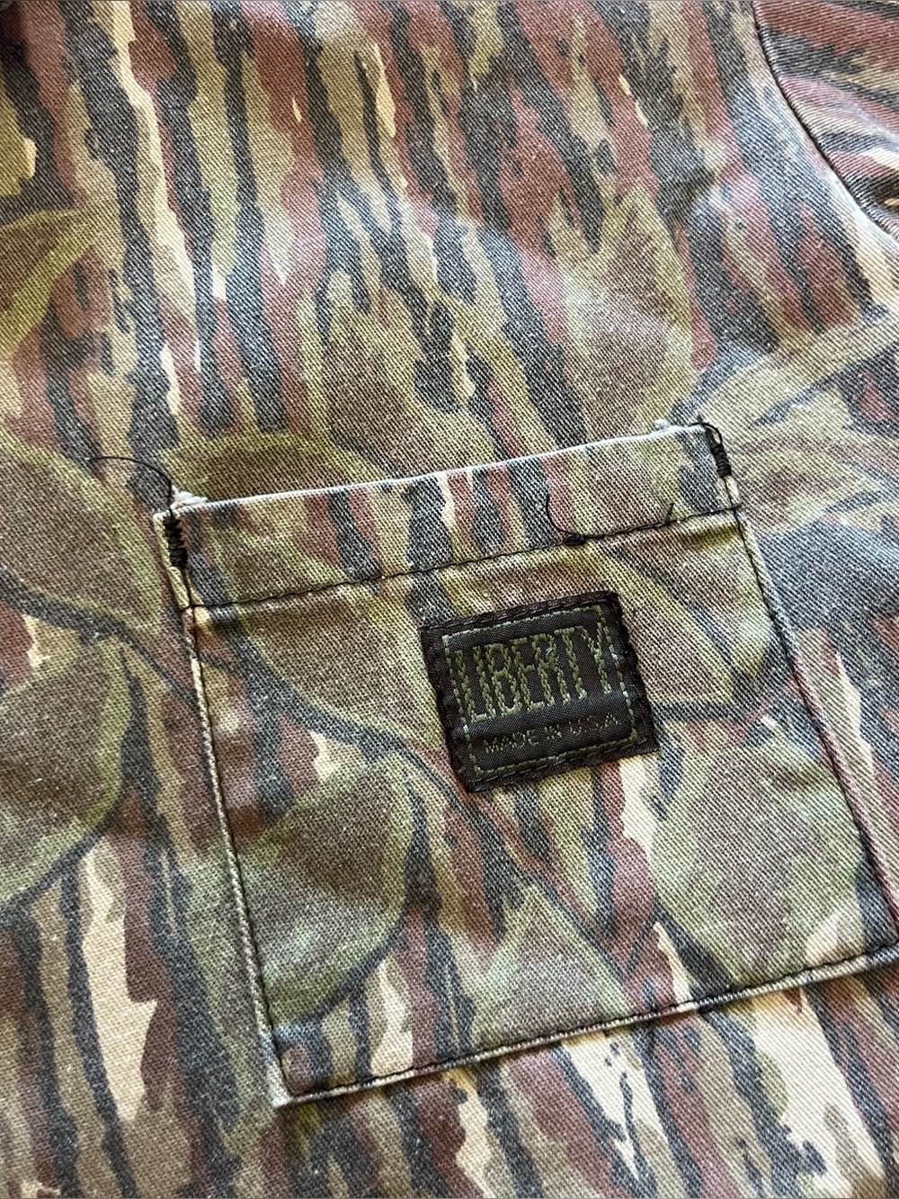 Vintage Liberty Camo Jacket (L) (Made in USA 🇺🇸) - Picture 3 of 8